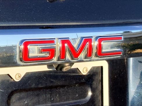 Certified 2021 GMC Acadia SLT image 30