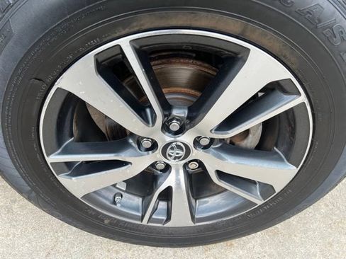 Used 2016 Toyota RAV4 XLE w/ Protection Package AWD/4WD image 8