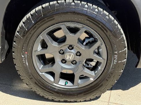 Certified 2026 Honda Pilot TrailSport image 10