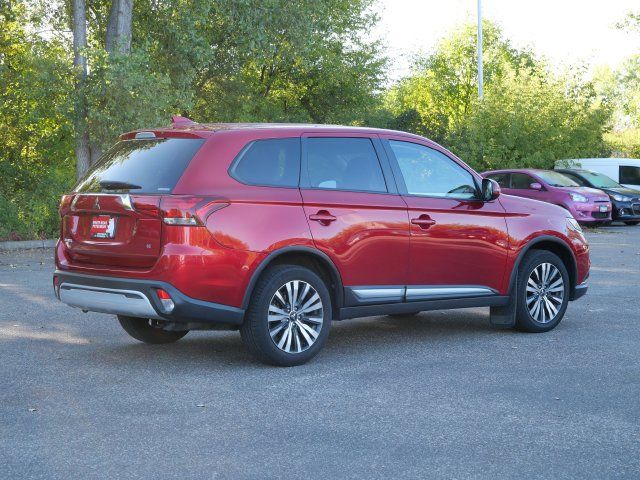 Used 2020 Mitsubishi Outlander SE AWD/4WD image 5