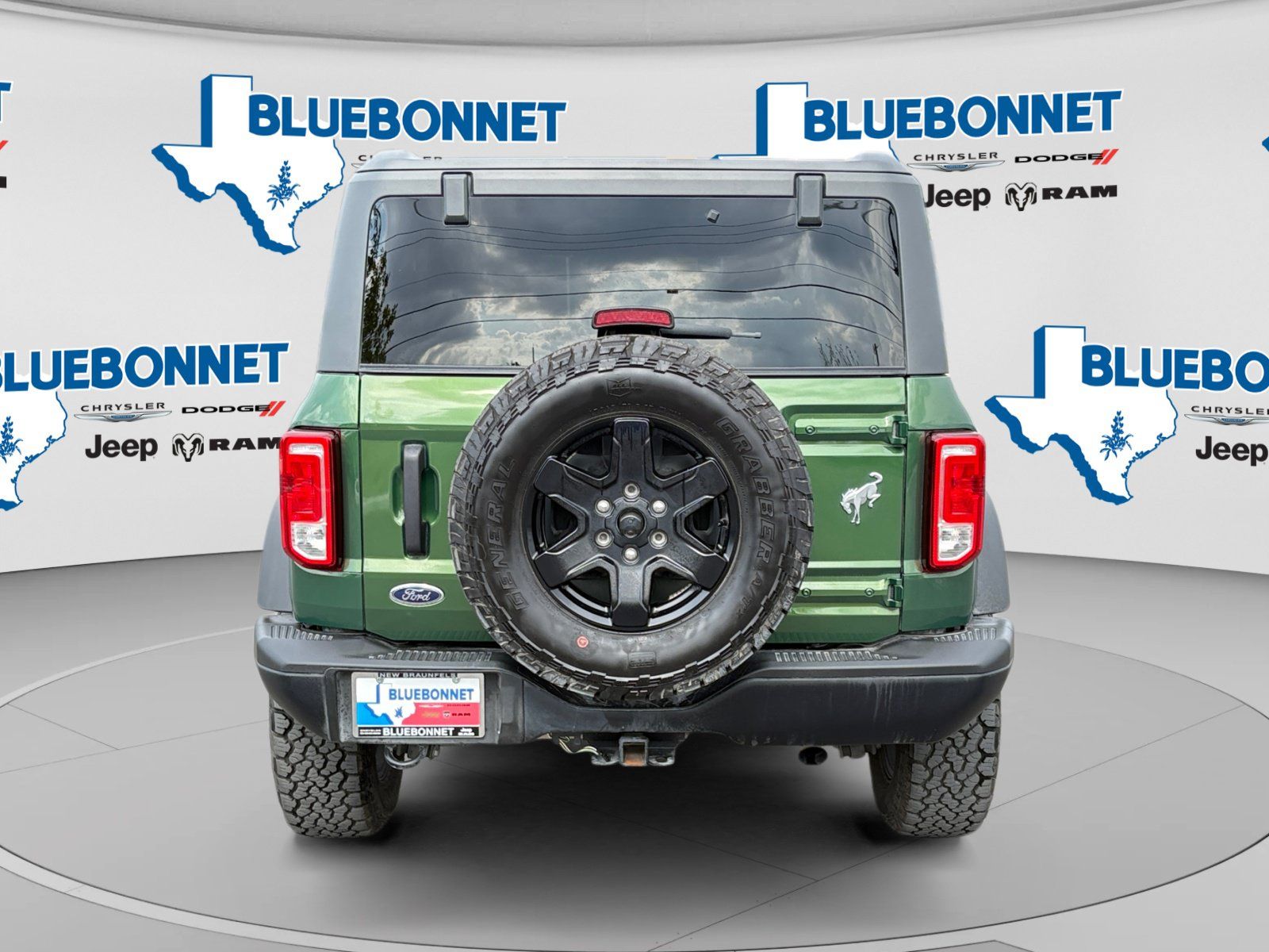 Used 2024 Ford Bronco Black Diamond AWD/4WD image 6
