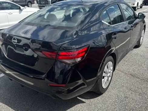 Used 2024 Nissan Sentra S FWD image 4