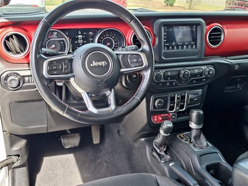 Used 2020 Jeep Wrangler Unlimited Rubicon AWD/4WD image 33