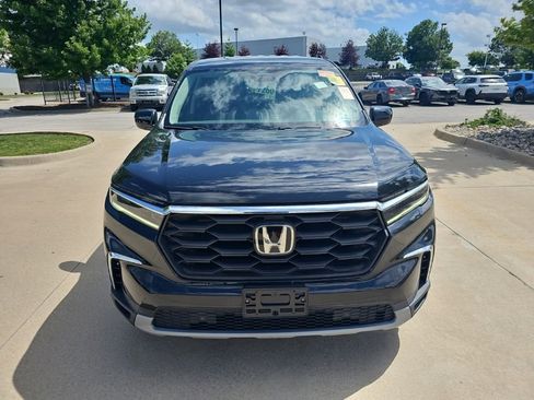 Used 2023 Honda Pilot EX-L image 2