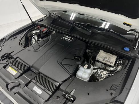 Used 2018 Audi Q7 3.0T Premium Plus image 28