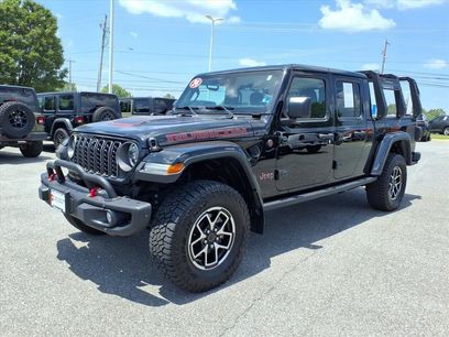 Used 2024 Jeep Gladiator Rubicon w/ Technology Group