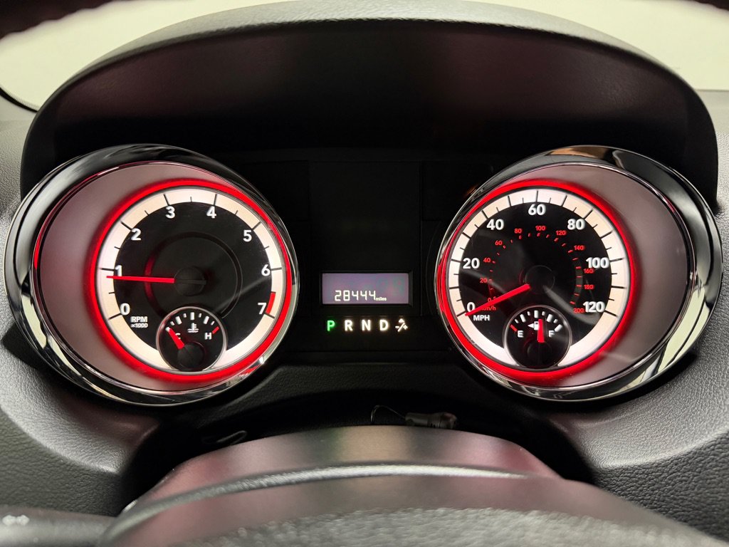 Used 2016 Dodge Grand Caravan SXT FWD image 15