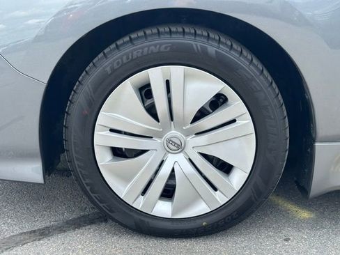 Used 2024 Nissan Leaf S FWD image 13