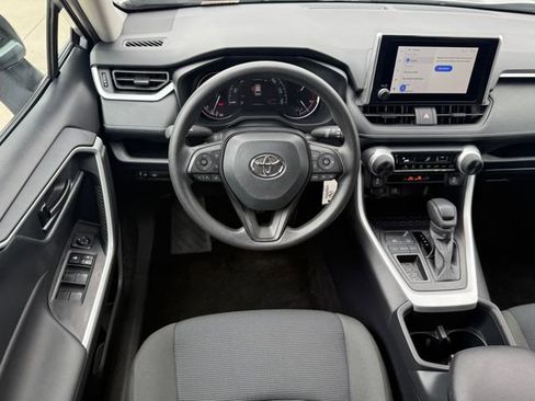 Used 2025 Toyota RAV4 LE FWD image 22