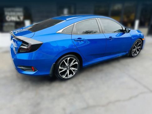 Used 2019 Honda Civic Sport image 5