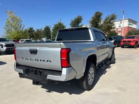 Used 2026 Toyota Tacoma SR5 RWD image 5