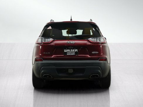 Used 2019 Jeep Cherokee Latitude Plus w/ Comfort/Convenience Group AWD/4WD image 4