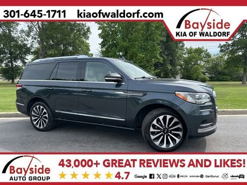 Used 2022 Lincoln Navigator Reserve AWD/4WD image 1