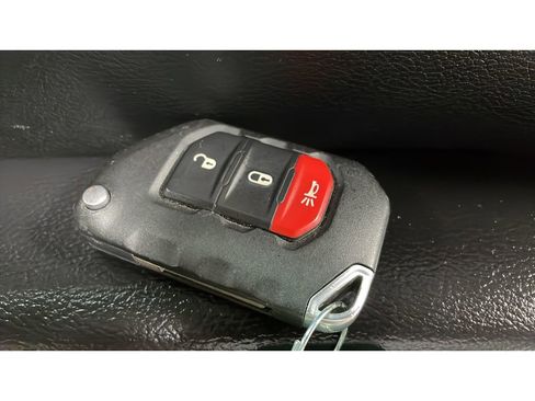 Used 2019 Jeep Wrangler Unlimited Sport S AWD/4WD image 18