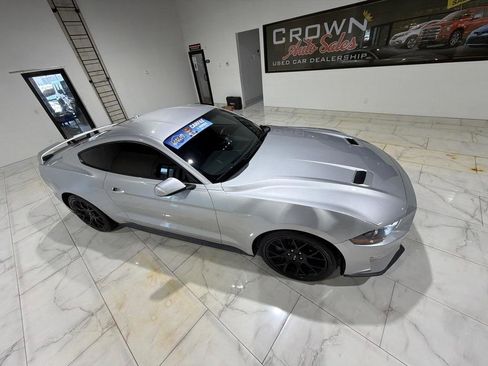 Used 2018 Ford Mustang Coupe w/ Ecoboost Performance Package RWD image 5