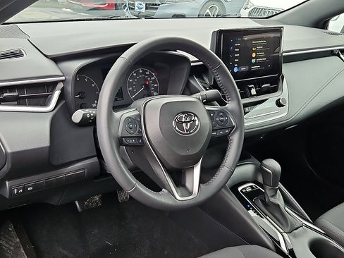 Used 2023 Toyota Corolla SE w/ Carpet Mat Package (TMS) image 27