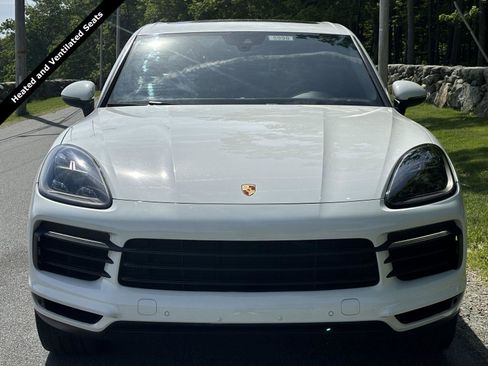 Used 2019 Porsche Cayenne w/ Premium Plus Package AWD/4WD image 3