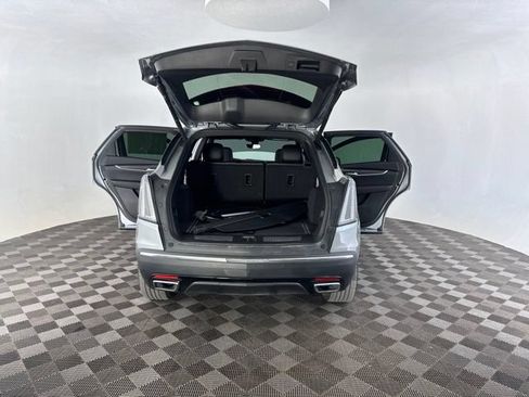 Used 2025 Cadillac XT5 Sportv w/ Technology Package AWD/4WD image 19