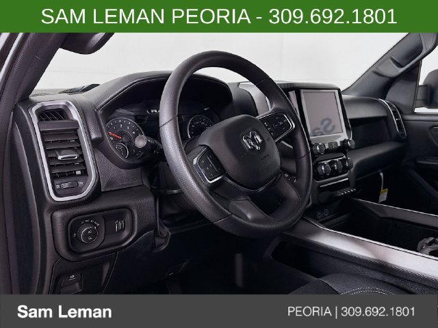 New 2026 RAM 1500 Express AWD/4WD image 9