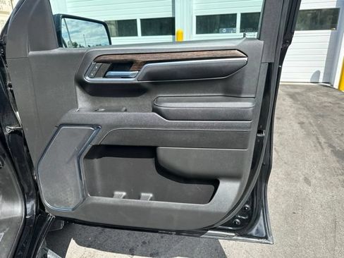 Used 2023 GMC Sierra 1500 Elevation AWD/4WD image 11