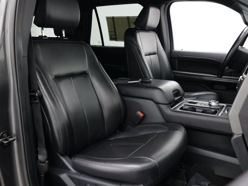 Used 2021 Ford Expedition XLT RWD image 46