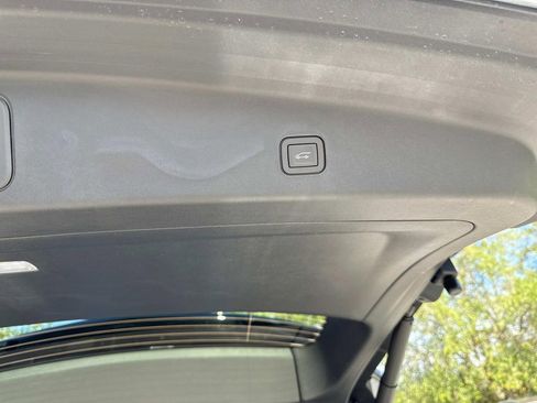 New 2026 Cadillac Vistiq Sport w/ LPO, Floor Liner Package image 12