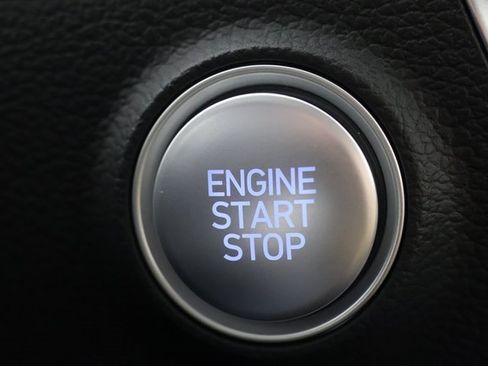 Certified 2025 Hyundai Sonata Limited image 17