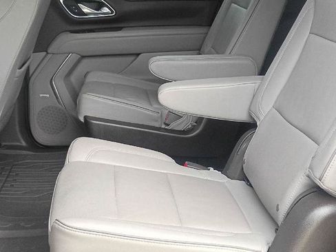 Used 2023 GMC Yukon XL SLT w/ LPO, Floor Liner Package RWD image 13