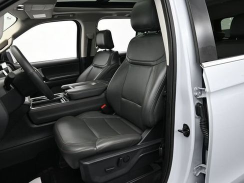 Certified 2025 Ford Expedition Active RWD image 11