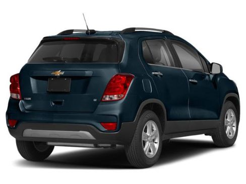 Used 2020 Chevrolet Trax LT w/ LPO, Protection Package AWD/4WD image 2