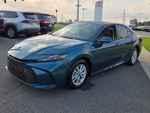Certified 2026 Toyota Camry LE FWD image 3
