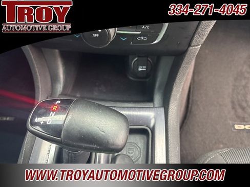 Used 2017 Dodge Charger SE image 17