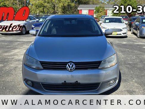 Used 2012 Volkswagen Jetta SEL image 8