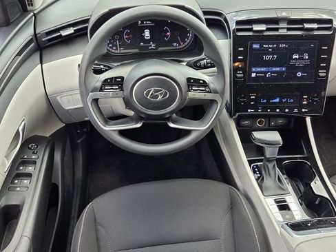 Used 2024 Hyundai Tucson SEL FWD image 11