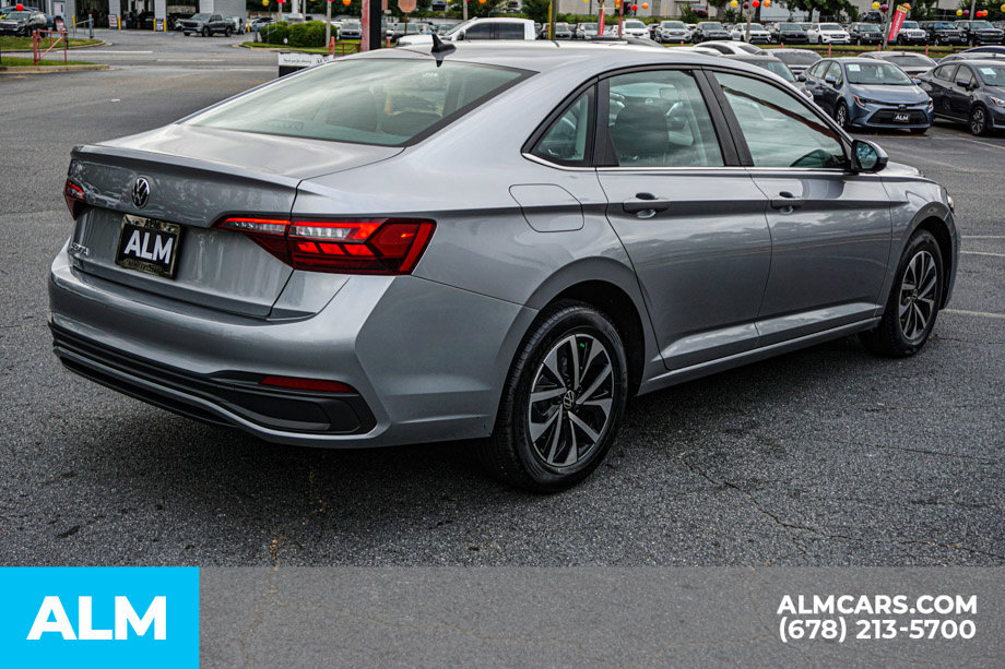 Used 2024 Volkswagen Jetta S FWD image 5