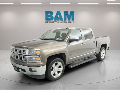 Used 2015 Chevrolet Silverado 1500 LTZ Z71 w/ LTZ Plus Package image 7