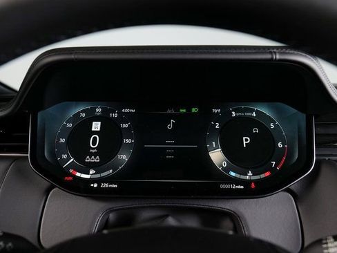 New 2026 Land Rover Range Rover SE AWD/4WD image 18