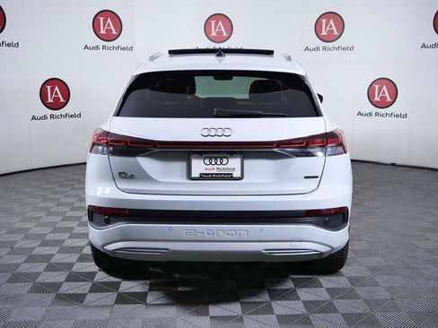 Used 2022 Audi Q4 e-tron Premium Plus w/ Premium Plus AWD/4WD image 7