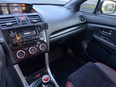 Used 2015 Subaru WRX STI AWD/4WD image 37