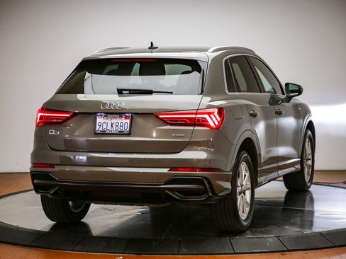 Used 2022 Audi Q3 2.0T Premium AWD/4WD image 5