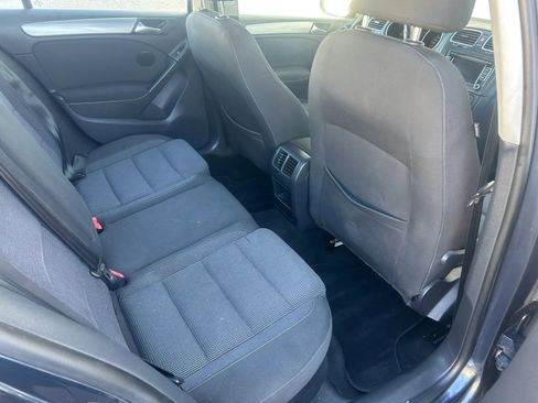 Used 2012 Volkswagen Golf TDI FWD image 18