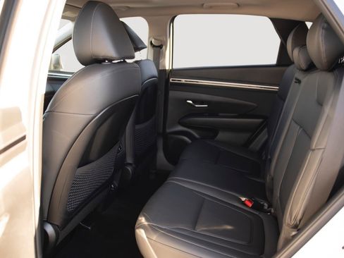 Used 2023 Hyundai Tucson SEL w/ Convenience Package image 14