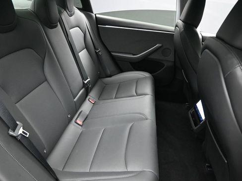 Used 2024 Tesla Model 3 Standard Range RWD image 24