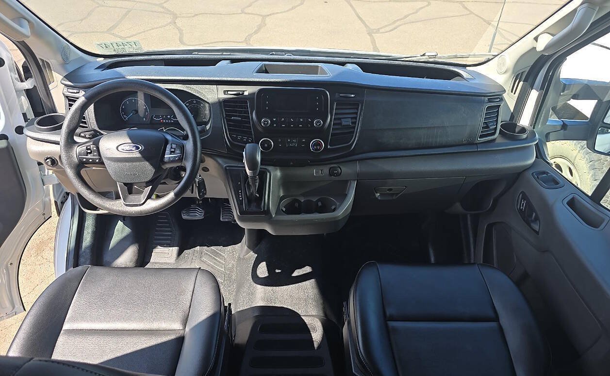 Used 2025 Ford Transit 350 148 Medium Roof AWD image 12