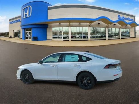 New 2025 Honda Accord SE image 6