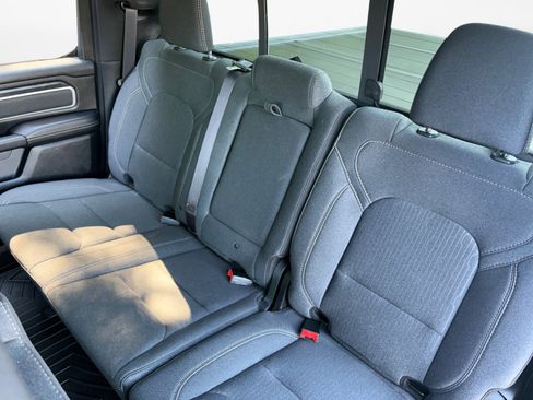 Used 2020 RAM 1500 Big Horn AWD/4WD image 12