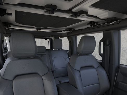 New 2026 Ford Bronco Outer Banks AWD/4WD image 12