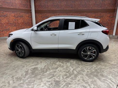 Used 2023 Buick Encore GX Select image 2
