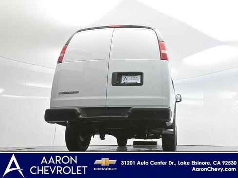 New 2026 Chevrolet Express 2500 w/ Driver Convenience Package RWD image 60