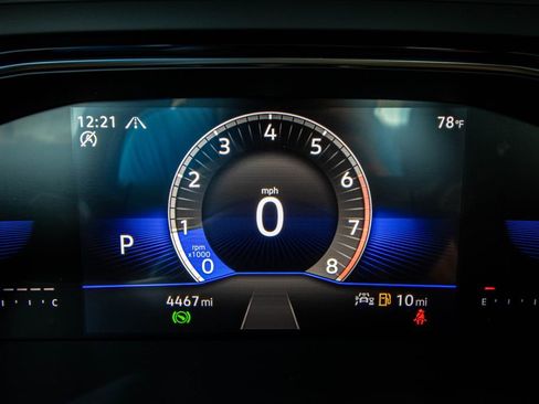 Used 2024 Volkswagen Jetta Sport FWD image 38